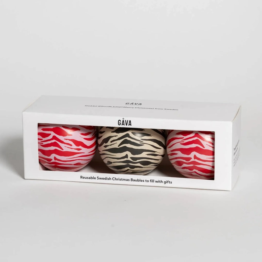Scandi Bauble Trio with Chocolate Truffles