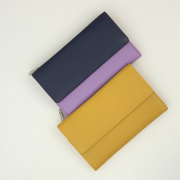 Chic Leather Purse