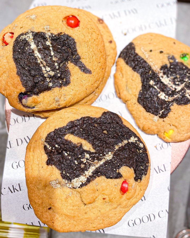 Single Crownie - Chocolate Chip Cookie with a Dark Chocolate Brownie Centre